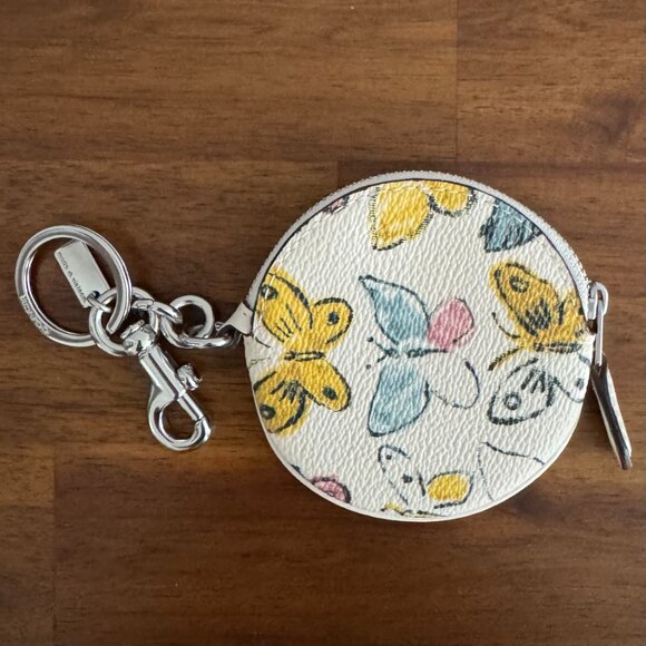 COACH - Circular Coin Pouch With Butterfly Print - Picture 9 of 13